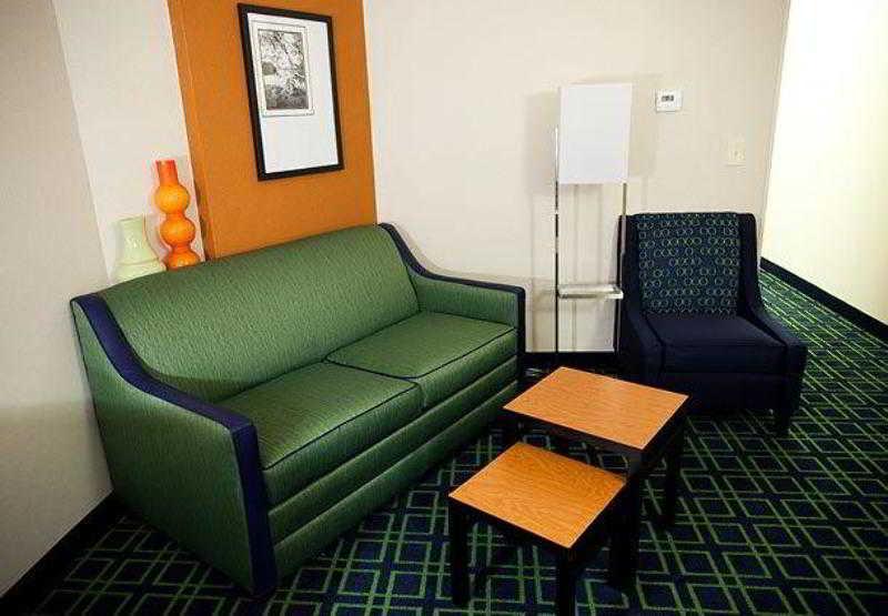 Fairfield Inn & Suites Chattanooga I-24/Lookout Mountain Room photo